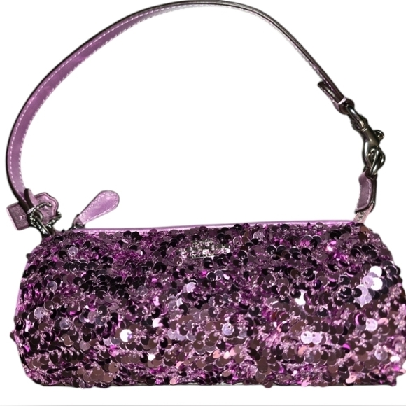 Coach Nolita Barrel Bag NWOT - Picture 1 of 4
